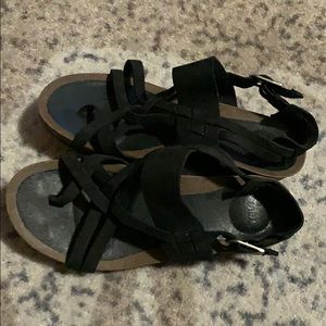 Woman’s sandals Teva size 6.5